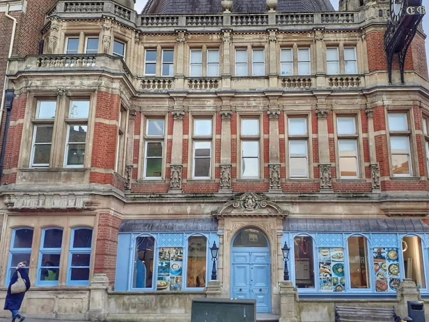 Pass The Keys Stunningly Designed Gem London Apartment Twickenham United Kingdom