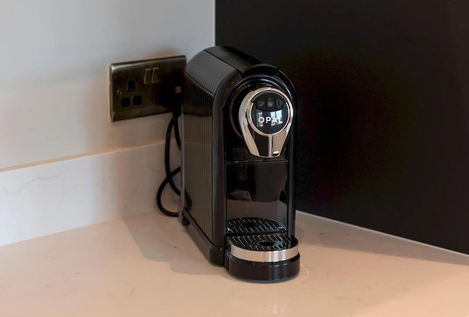 Pass The Keys Stunningly Designed Gem London Apartment Twickenham United Kingdom
