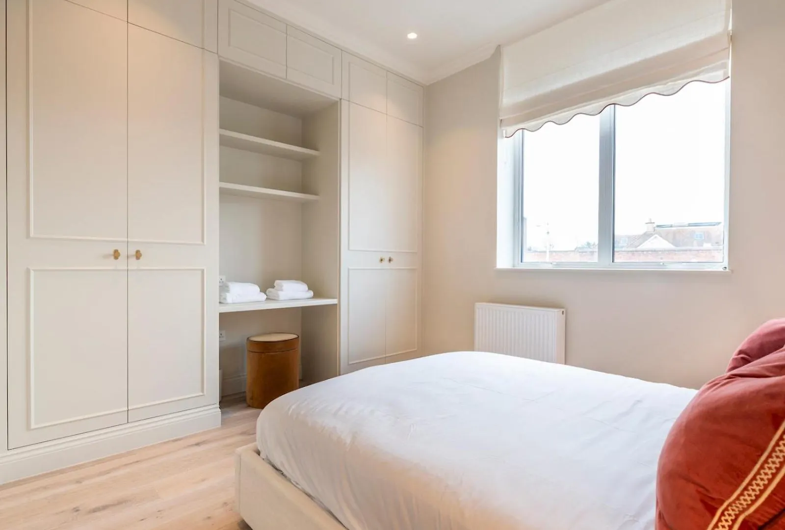 Pass The Keys Stunningly Designed Gem London Apartment Twickenham